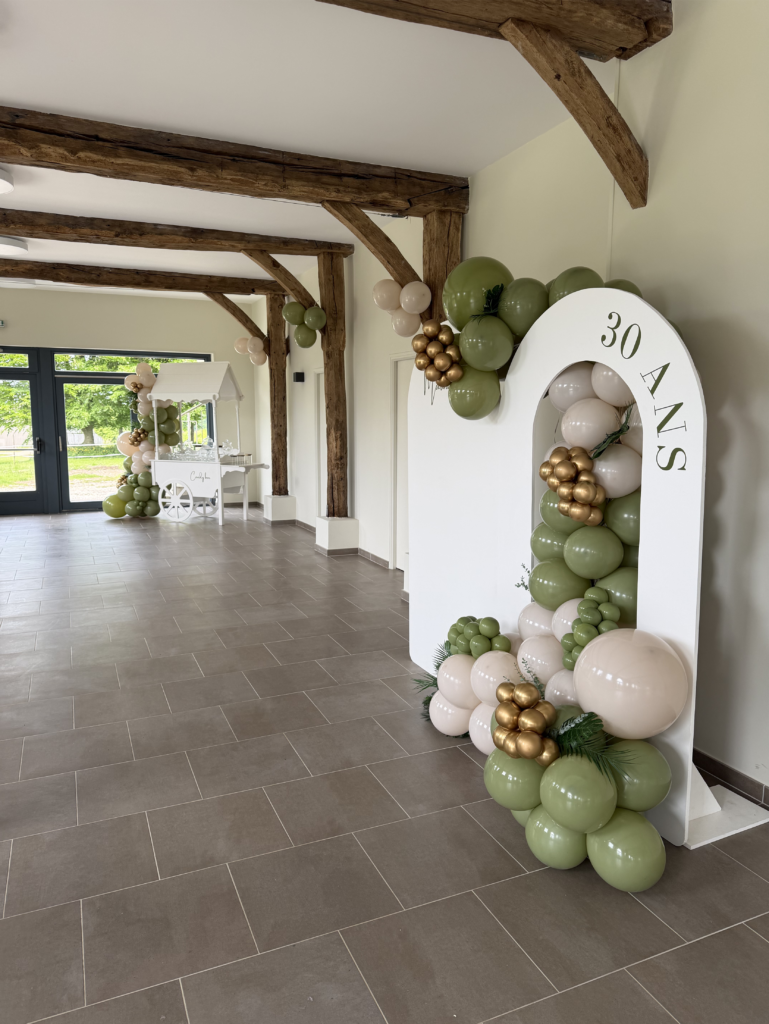 Salle de réception - Anniversaire - Domaine du Clos de la Sansonnette à Bosville en Normandie